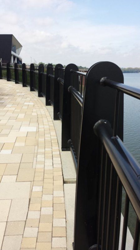 Metal railing